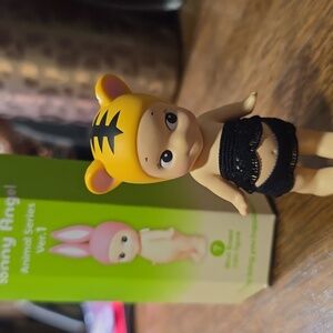 SONNY ANGEL TIGER 100% AUTHENTIC V2 Collection